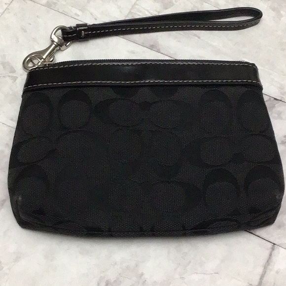 COACH Black Wristlet Purse - Picture 3 of 8